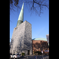 Hamburg, Hauptkirche St. Nikolai, Ansicht von Sdosten vom Harvestehuder Weg