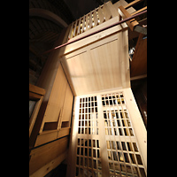 Schleswig, Dom St. Petri, Neues Schwellwerk (Schuke 2011) hinter dem Hauptorgelprospekt