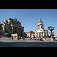 Berlin, Konzerthaus, Großer Saal, Gendarmenmarkt mit Konzerthaus und französischer Firedrichstadtkirche