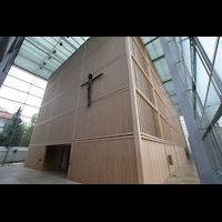 Mnchen (Munich), Herz-Jesu-Kirche, Vorraum mit Seitenumgngen