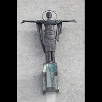 Bod, Domkirke, Bronzefigur ber dem Hauptportal