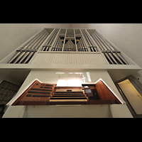Braunschweig, Dom St. Blasii, Spieltisch und Orgel perspektivisch