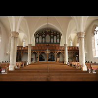 Gronau (Leine), Matthikirche, Innenraum in Richtung Orgel
