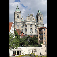 Weingarten, Basilika  St. Martin, Fassade mit Doppeltürmen, Ansicht von der Heinrich-Schatz-Straße