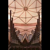 Bhl, Stadtpfarrkirche Mnster St. Peter und Paul, Blick vom Spieltisch nach oben auf die Spanischen Trompeten