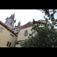 Praha (Prag), Matka Boží pred Týnem (Teyn-Kirche), Seitenansicht