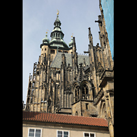Praha (Prag), Katedrála sv. Víta (St. Veits-Dom), Strebewerk und Hauptturm