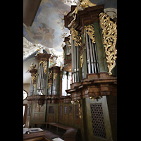 Praha (Prag), Strahov Klter Bazilika Nanebevzet Panny Marie (Klosterkirche), Hauptorgel in der Klosterkirche, Ansicht seitlich