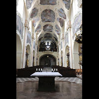 Praha (Prag), Strahov Klter Bazilika Nanebevzet Panny Marie (Klosterkirche), Innenraum in Richtung Hauptorgel