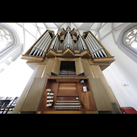 Görlitz, Frauenkirche, Orgel mit Spieltisch perspektivisch