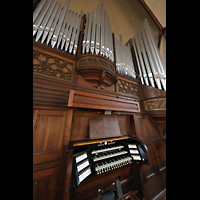 Rostock, Heiligen-Geist-Kirche, Orgel mit Spieltisch seitlich