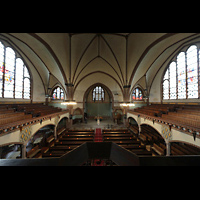 Rostock, Heiligen-Geist-Kirche, Blick vom Spieltisch in die Kirche
