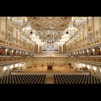 Berlin, Konzerthaus, Großer Saal, Saal in Richtung Orgel
