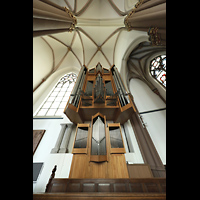 Willich, St. Johannes Baptist, Orgel mit Blick ins Gewlbe