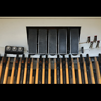 Berlin, Musikinstrumenten-Museum, Wurlitzer-Orgel - Pedal, Schweller und Fußtritte