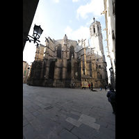 Barcelona, Catedral de la Santa Creu i Santa Eulàlia, Glockenturm und Chor