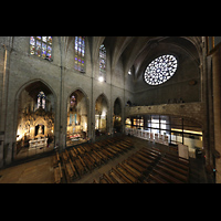 Barcelona, Basílica de Santa María del Pi, Blick von der Orgelempore in die Kirche in Richtung Rückwand