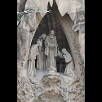 Barcelona, La Sagrada Familia, Portal des Glaubens - Darstellung von Jesus im Tempel