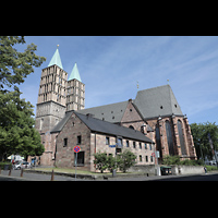 Kassel, St. Martin, Seitenansicht von Südosten mit Chor