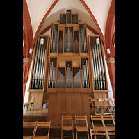 Göttingen, St. Johannis, Orgel mit Rückpositiv von der Empore aus gesehen