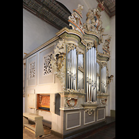 Jüterbog, Liebfrauenkirche, Orgel mit Spieltisch seitlich