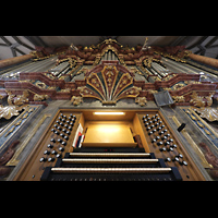 Altötting, Stiftskirche St. Philippus und Jakobus, Orgel mit Spieltisch perspektivisch