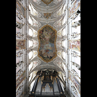 Regensburg, Basilika St. Emmeram, Blick zur Decke mit Orgel
