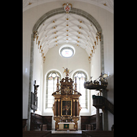 Regensburg, Dreieinigkeitskirche, Chorraum mit Hochaltar
