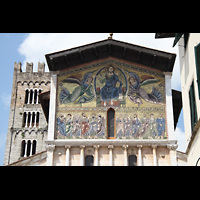 Lucca, Basilica di San Frediano, Fassaden-Mosaik und Campanile