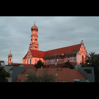 Augsburg, St. Ulrich und Afra, Außenansicht bei Sonnenuntergang