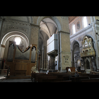 Napoli (Neapel), Cattedrale di S. Maria Assunta, Vierung mit Chor- und Hauptorgel