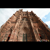 Strasbourg (Straburg), Cathdrale Notre-Dame, Fassade perspektivisch