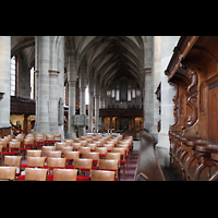 Schwbisch Hall, Stadtpfarrkirche St. Michael, Blick vom Chor mit Chorgesthl zur Orgel