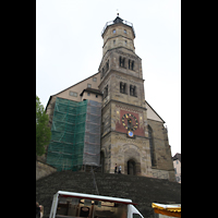 Schwbisch Hall, Stadtpfarrkirche St. Michael, Blick vom Marktplatz auf den Turm
