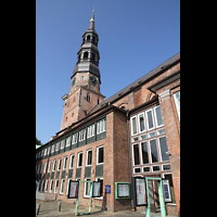 Hamburg, St. Katharinen, Auenansicht vom Katharinenkirchhof aus gesehen