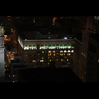 Philadelphia, Macy's ('Wanamaker') Store, Blick vom Pyramid Club (52. Etage) auf Macy's bei Nacht