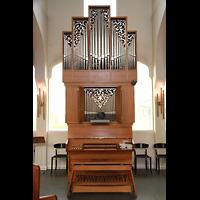 Reykjavk, Hteigskirkja, Orgel mit Spieltisch