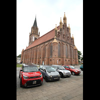 Neubrandenburg, Konzertkirche St. Marien, Konzertkirche - Chor von auen (davor steht innen die Orgel)