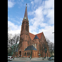 Berlin, Heilandskirche, Seitliche Außenansicht von Südwesten