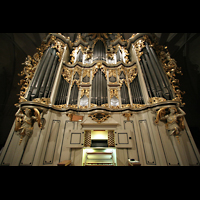 Berlin, St. Marienkirche, Orgelprospekt beleuchtet