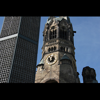 Berlin, Kaiser-Wilhelm-Gedächtniskirche, Alter und neuer Turm