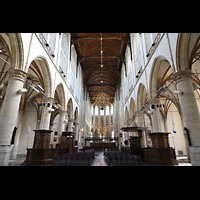 Innenraum in Richtung Chor Alkmaar, Sint Laurenskerk, Innenraum in Richtung Chor