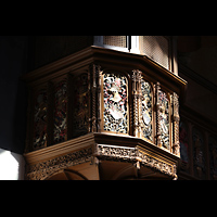 Kunstvoll verzierter Balkon der Chororgel Alkmaar, Sint Laurenskerk, Kunstvoll verzierter Balkon der Chororgel