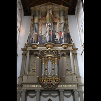 Hauptorgel mit geschlossenen Flügeltüren Alkmaar, Sint Laurenskerk, Hauptorgel mit geschlossenen Flügeltüren
