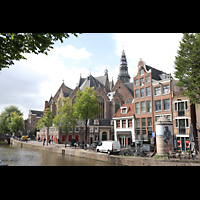 Amsterdam, Oude Kerk, Ansicht vom Oudezijdes Voorburgwal von Nordosten