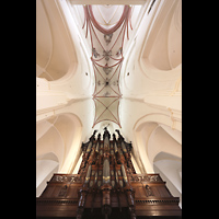Groningen, Akerk, Orgel und Blick ins Gewlbe