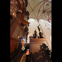 Groningen, Akerk, Orgelprospekt und Spieltisch