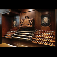 Katwijk aan Zee, Nieuwe Kerk, Spieltisch seitlich