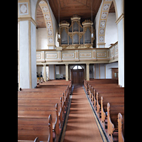 Rtha, St. Georgen, Hauptschiff in Richtung Orgel