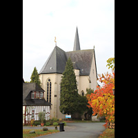 Solms-Oberbiel (bei Wetzlar), Klosterkirche Altenberg, Auenansicht